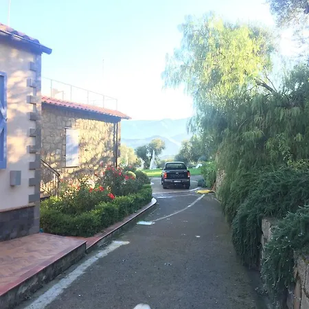 Li Schisani Tatil Evi